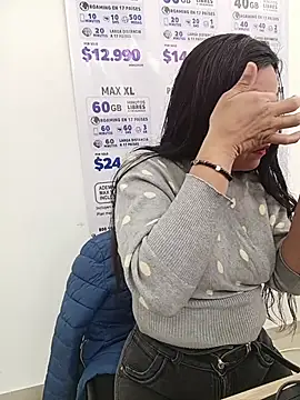 PAULA20- online show from November 26, 2025, 12:39 pm