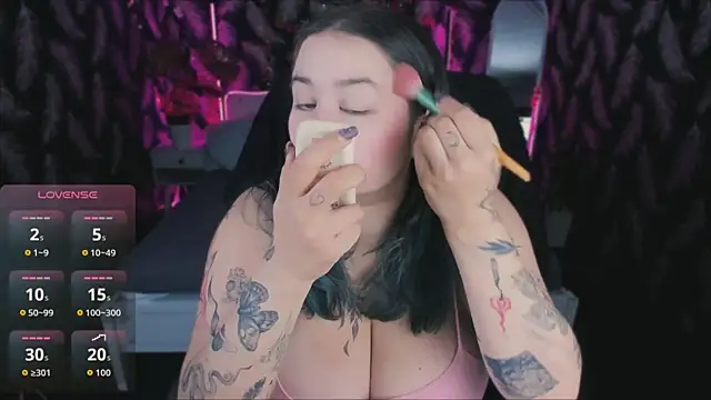 Mira Fyre online show from September 21, 2025, 9:27 pm