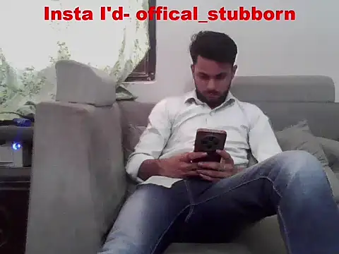 ursdreamperson online show from April 6, 2026, 5:41 am