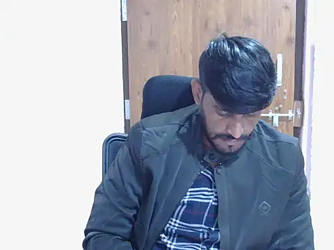 krishjaat43 online show from November 23, 2025, 5:40 am