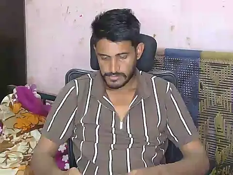 krishjaat43 online show from March 7, 2026, 3:31 pm