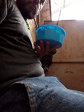 Lujor online show from April 6, 2026, 5:25 pm