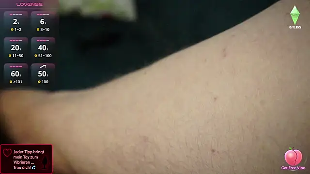 Snapshot of vibewithmee chatting on November 25, 2025, 8:47 am vibewithmee online show from November 25, 2025, 8:47 am