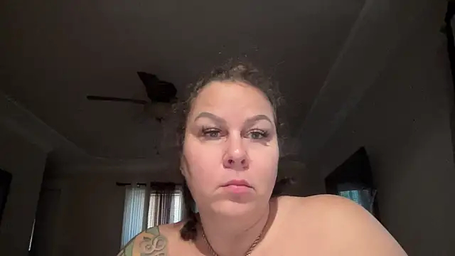 number1slut online show from November 28, 2025, 1:36 pm