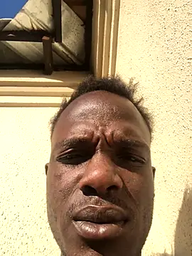 Snapshot of cuminsidebby chatting on December 3, 2025, 4:31 am cuminsidebby online show from December 3, 2025, 4:31 am