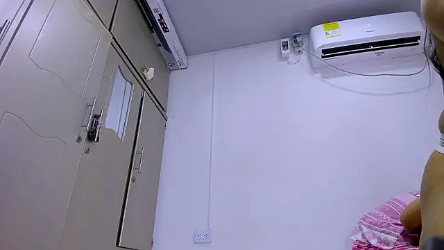 eithanasm online show from March 7, 2026, 5:59 am