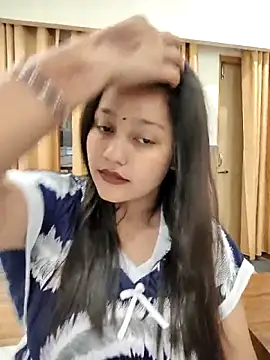 Dipali143143 online show from May 29, 2026, 6:06 pm