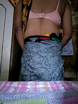 Snapshot of Rohit4500 chatting on September 18, 2025, 2:13 am Rohit4500 online show from September 18, 2025, 2:13 am