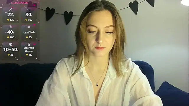 Snapshot of white_liillyy chatting on February 12, 2026, 8:26 pm white liillyy online show from February 12, 2026, 8:26 pm