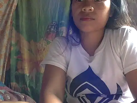 precious lyn online show from October 17, 2025, 3:42 am