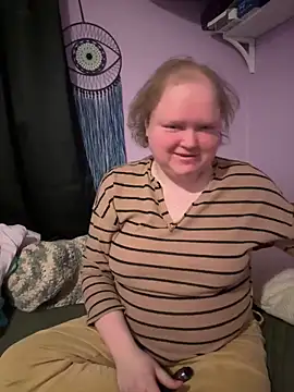 KadiSparkle online show from February 1, 2026, 2:21 am