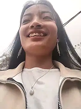 Snapshot of tdtd98 chatting on December 16, 2025, 5:45 am tdtd98 online show from December 16, 2025, 5:45 am