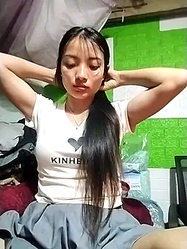 Snapshot of tdtd98 chatting on February 3, 2026, 7:46 am tdtd98 online show from February 3, 2026, 7:46 am