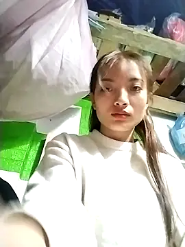 Snapshot of tdtd98 chatting on February 12, 2026, 10:49 pm tdtd98 online show from February 12, 2026, 10:49 pm