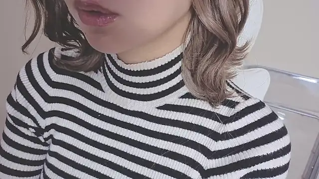 miho-ch online show from May 27, 2026, 12:35 pm