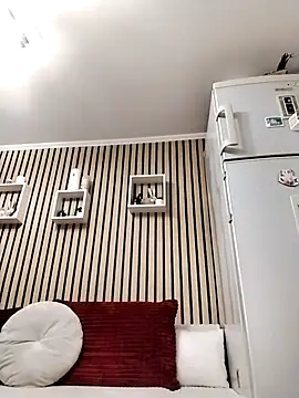 Mayaaaaaa  online show from February 25, 2026, 11:31 am