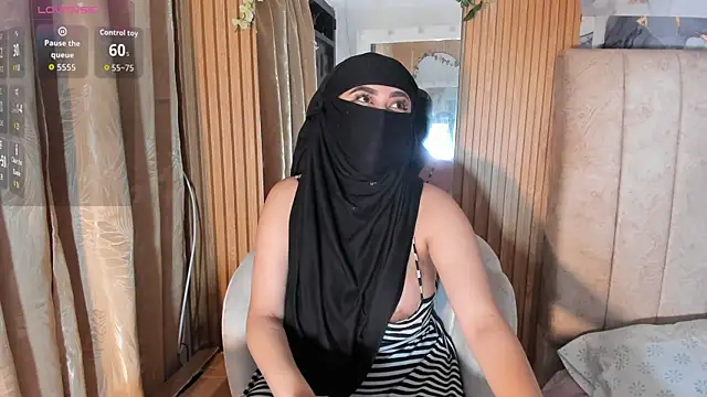 Snapshot of _ghaliaa chatting on April 13, 2026, 1:38 pm ghaliaa online show from April 13, 2026, 1:38 pm