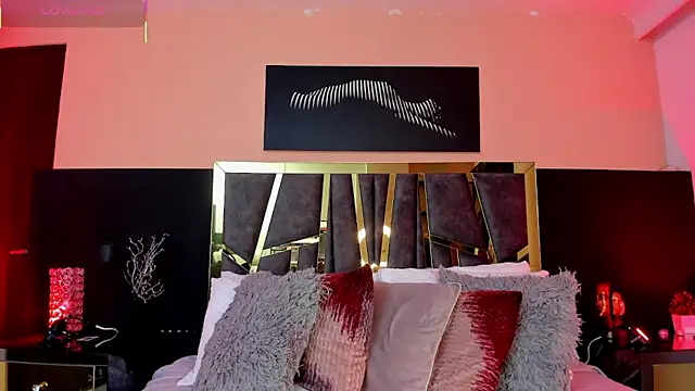 ScarletTorres online show from November 24, 2025, 5:56 pm