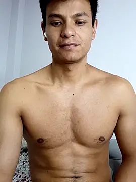 Valois2025 online show from October 3, 2025, 3:47 am