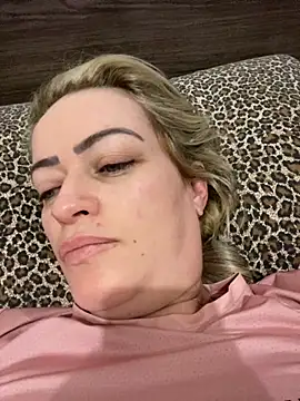 Alerquinasc online show from September 21, 2025, 10:44 pm