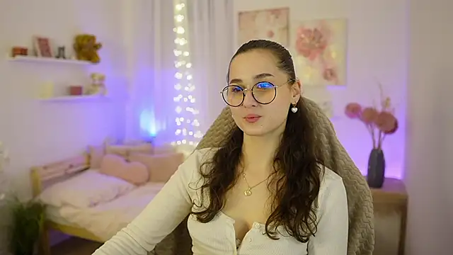 Annita Grey online show from February 2, 2026, 7:34 pm