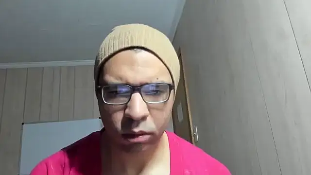 NaturalBeautyQueen online show from October 19, 2025, 12:50 pm