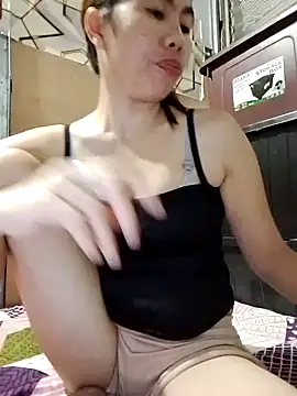 Deliciousgirl14 online show from February 5, 2026, 2:33 pm