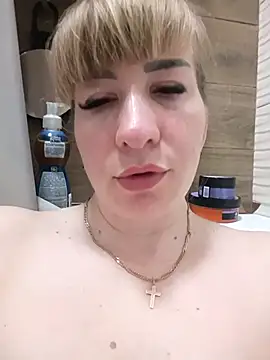 babyjessi online show from April 30, 2026, 9:08 pm