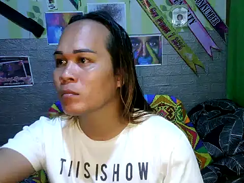 urdreamgirljacky online show from May 27, 2026, 8:33 am