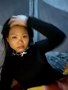 LinhNa999 online show from February 13, 2026, 1:34 am