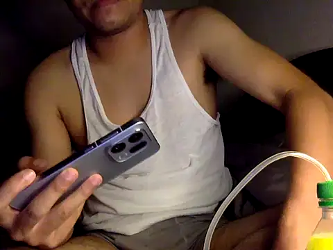 HFhnoiboy online show from November 13, 2025, 3:22 pm