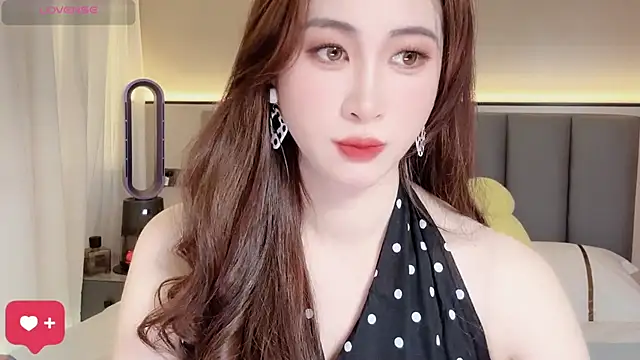 wuyueaini online show from April 7, 2026, 6:25 am