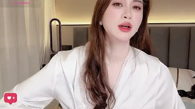 wuyueaini online show from May 16, 2026, 6:21 am