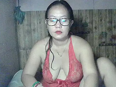 Pinay BigTits69 online show from December 3, 2025, 9:40 am