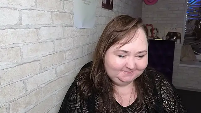 Snapshot of Eloisa_Eliot chatting on October 15, 2025, 2:06 pm Eloisa Eliot online show from October 15, 2025, 2:06 pm