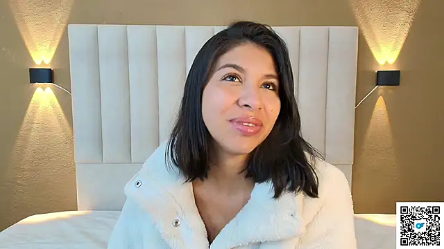 goddess saori  online show from November 18, 2025, 1:00 am