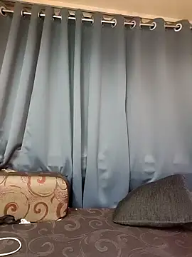 Misss-julli online show from September 29, 2025, 5:51 pm