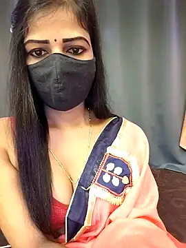 Misss-julli online show from January 6, 2026, 6:06 am