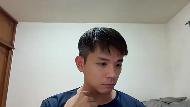 Snapshot of Foxfoxfox4 chatting on March 6, 2026, 2:35 pm Foxfoxfox4 online show from March 6, 2026, 2:35 pm