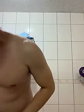 Snapshot of Foxfoxfox4 chatting on April 4, 2026, 4:37 pm Foxfoxfox4 online show from April 4, 2026, 4:37 pm