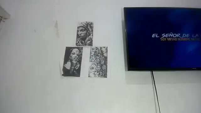 Foxy Lovex online show from September 19, 2025, 8:53 pm