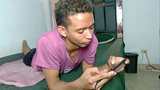 Snapshot of Raam_Star chatting on April 19, 2026, 9:30 am Raam Star online show from April 19, 2026, 9:30 am