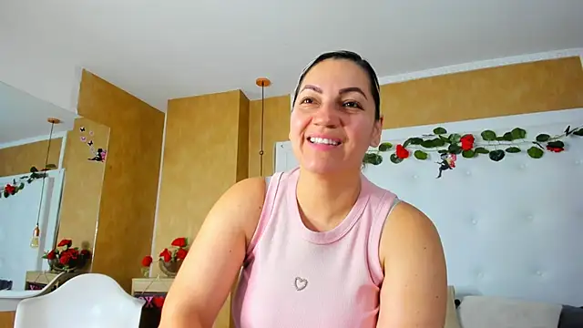 Heidy milf online show from April 2, 2026, 8:06 pm