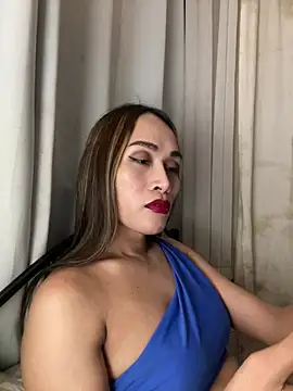 RomanticPearlTS online show from March 23, 2026, 2:43 pm