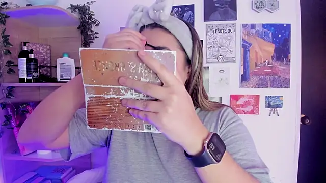 Lana Herondale online show from September 21, 2025, 9:05 pm