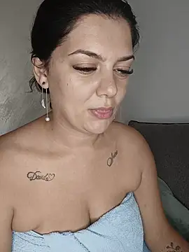 Snapshot of LadyNora chatting on July 17, 2026, 3:29 pm LadyNora online show from July 17, 2026, 3:29 pm