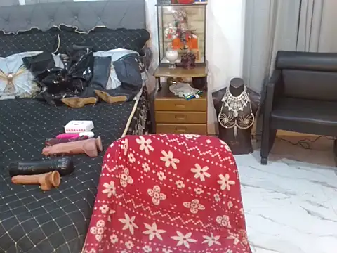 LustfullVelindaks online show from February 12, 2026, 8:09 am