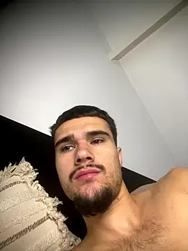 los freaky online show from October 6, 2025, 7:50 am