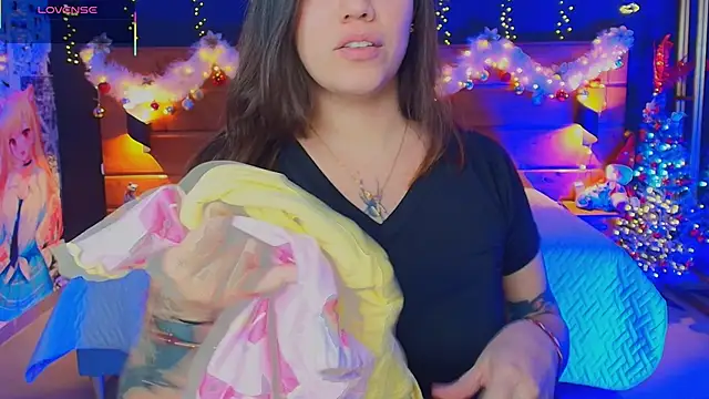 hanna kimura online show from December 5, 2025, 3:26 am