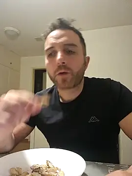 spaccaa online show from March 15, 2026, 11:00 pm